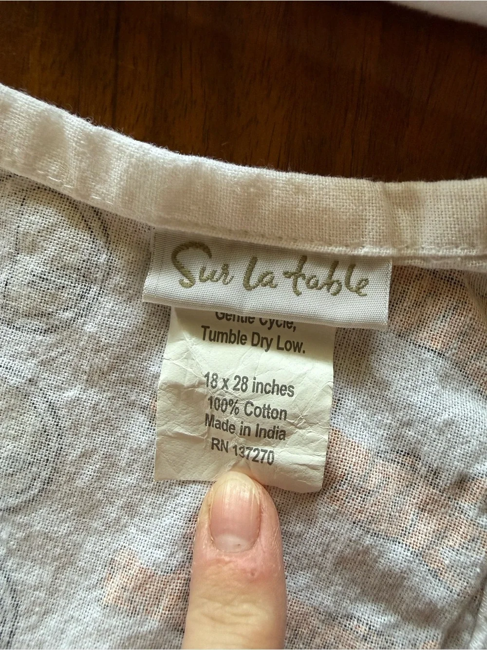 2 NWOT Sur La Table cat towels